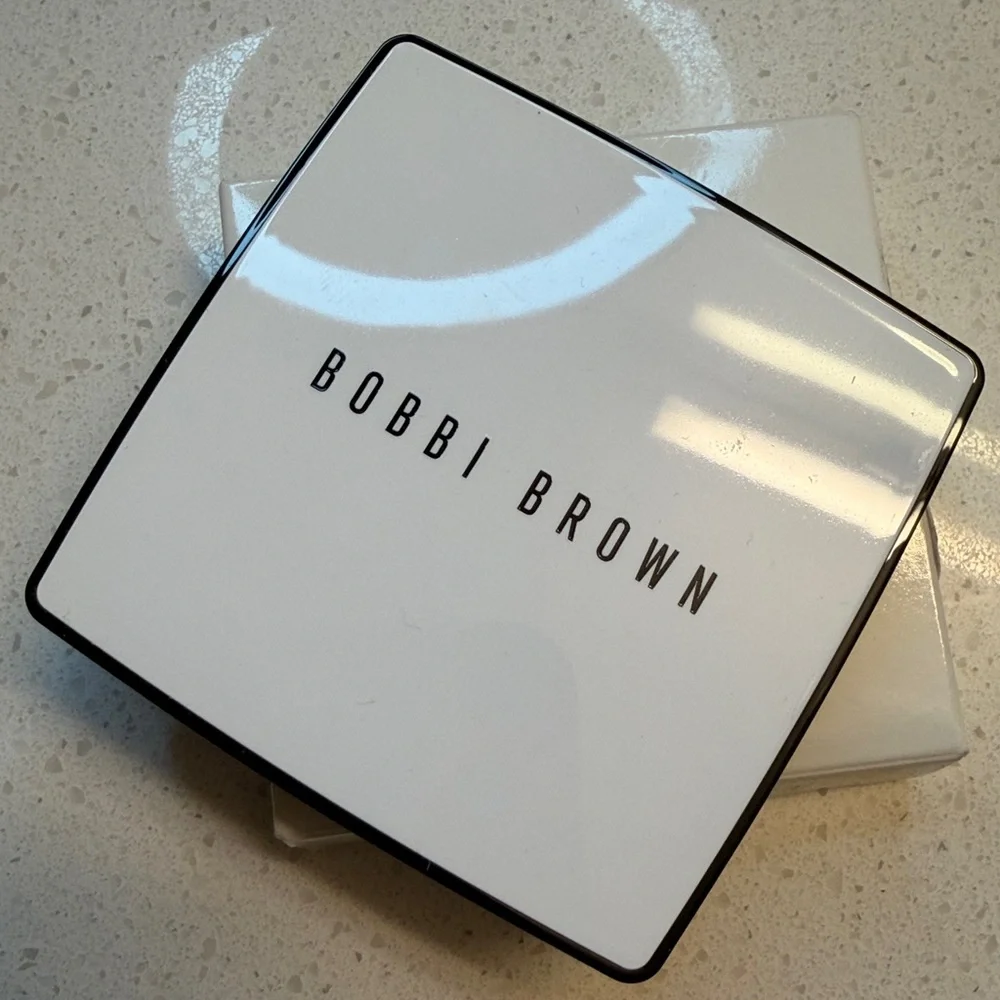 Bobbi Brown Vitamin B5 Tone Refining Finishing Powder NIB
